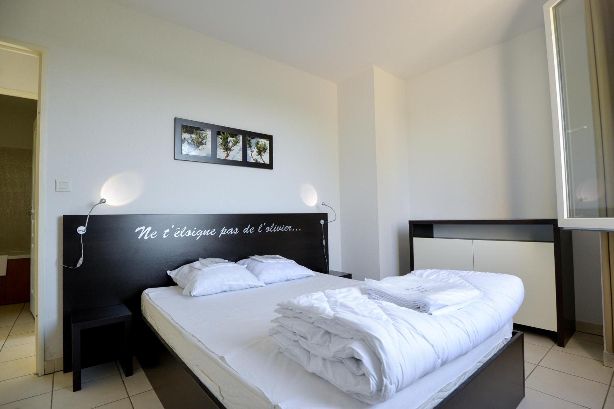 Apart-hotel La Résidence Du Château De Jouarres 3*